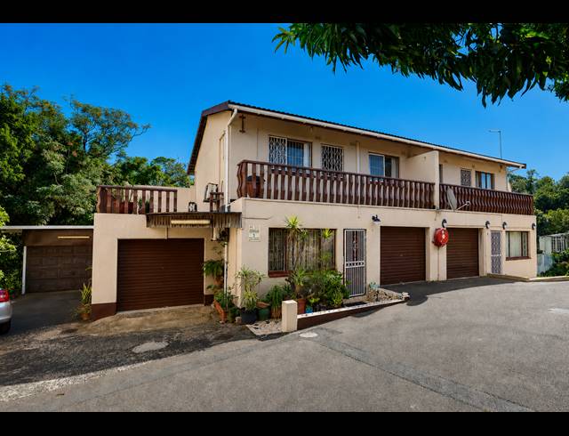 3 BEDROOM DUPLEX FOR SALE IN GREENWOOD PARK